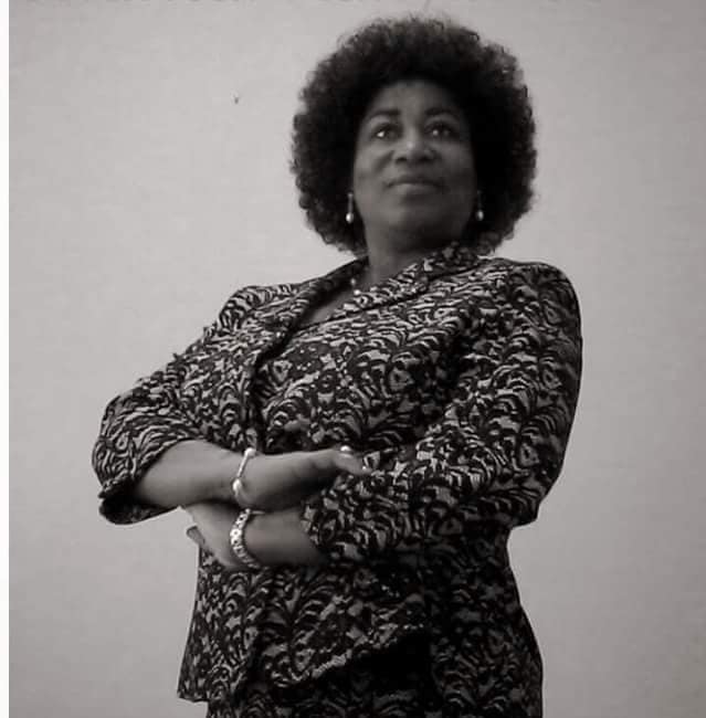 Chantal Kanyimbo Manyonga, ancienne présentatrice-vedette de la RTNC, journaliste adulée et modèle des jeunes filles 2