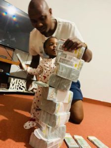 La famille Kamerhe pèse en «millions» de dollars volés ! 1
