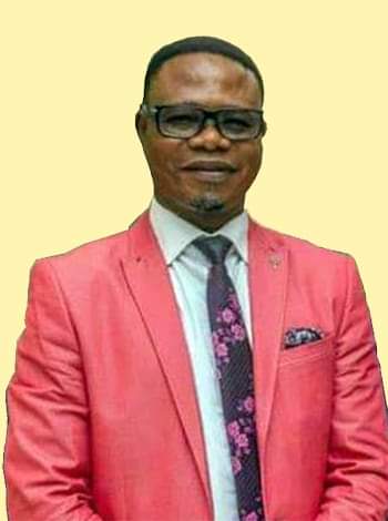 Désiré Casimir Kolongele Eberande désigné directeur de cabinet ad intérim du Chef de l'État. 2