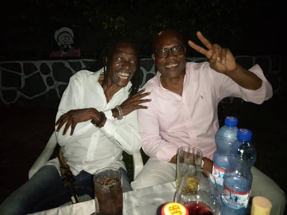 Papa Wemba fêté par ses proches 4