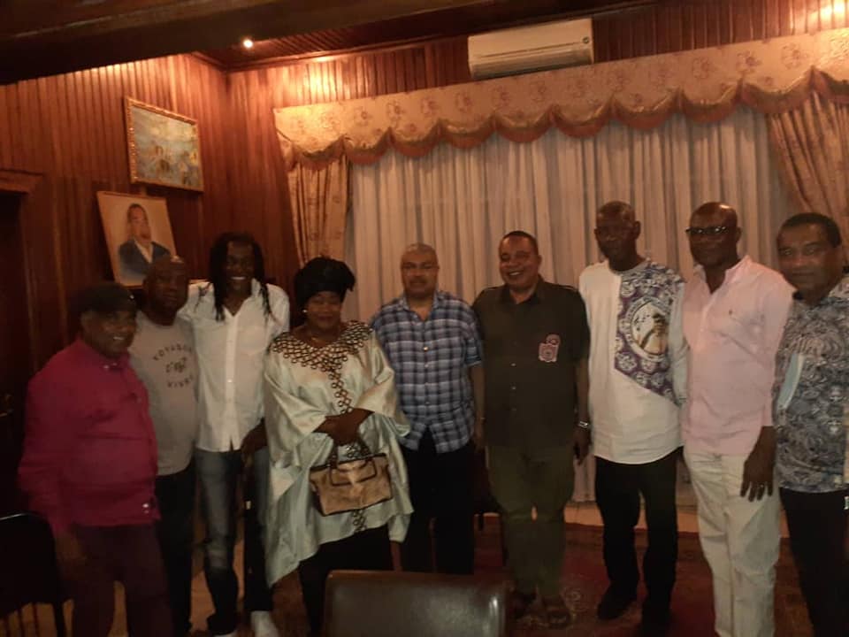Papa Wemba fêté par ses proches 2