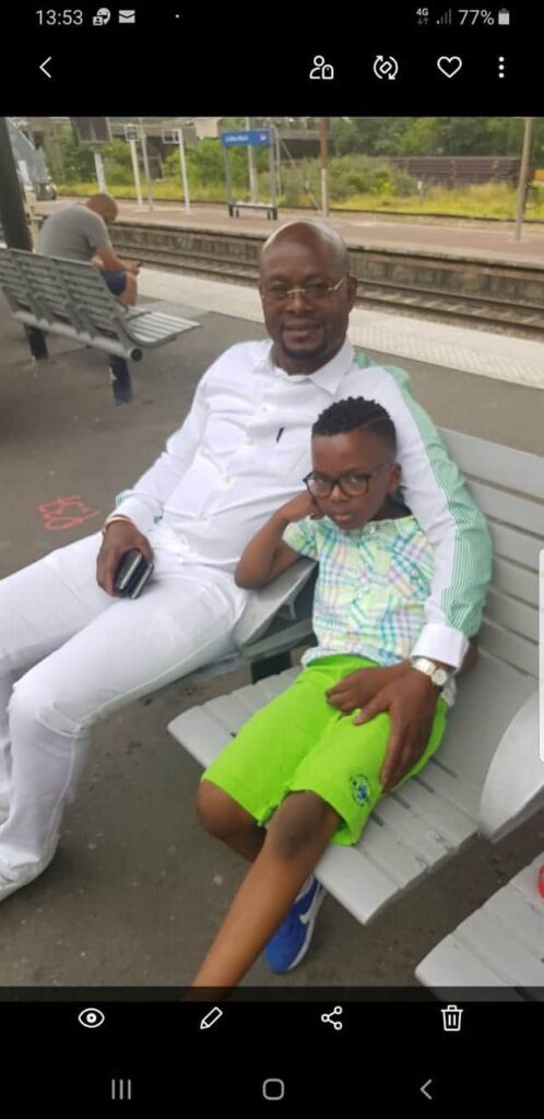 Dan Tshanda Kalengayi, un mien ami d'une gaieté franche, le sourire toujours en partage 2