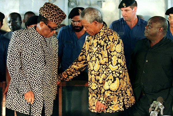 Devoir de mémoire : Mobutu Sese Seko Kuku Ngbendu Waza Banga 10