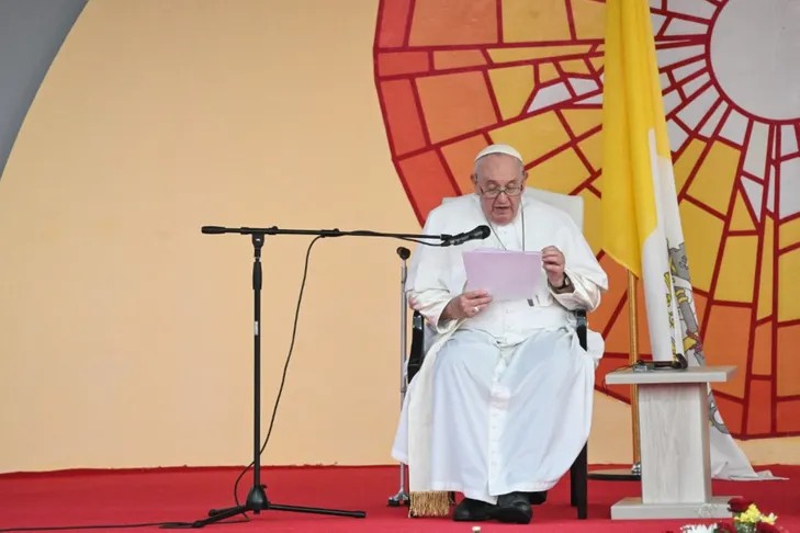 « Cessez d’étouffer l’Afrique ! Retirez vos mains du Congo ! » : le cri du pape François contre les prédateurs ! 1