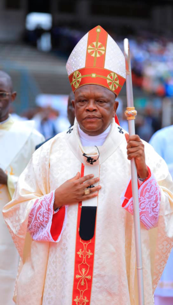 <strong>LE CARDINAL AMBONGO SE MET DANS LA PEAU DU PEUPLE CONGOLAIS</strong> 1