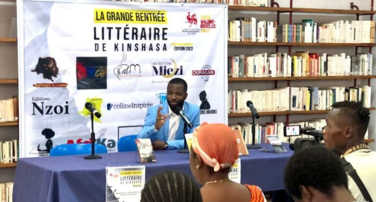 Rentrée Litteraire ancienne photo E-Journal Kinshasa - Actualités, informations générales, divertissement et détente 122