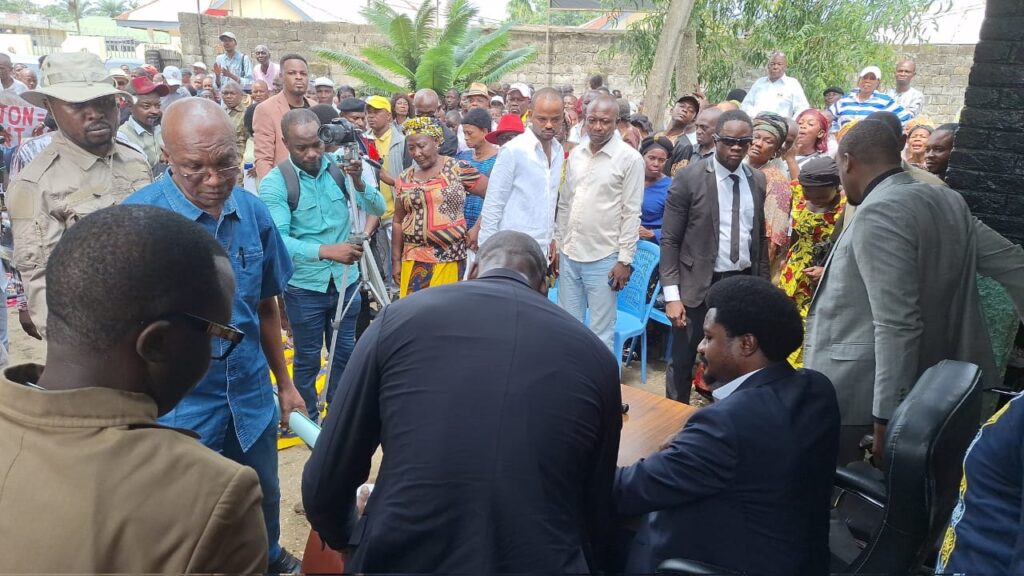 Me Constant Mutamba : le Ministre « chien méchant » qui mord tous les suspects 2